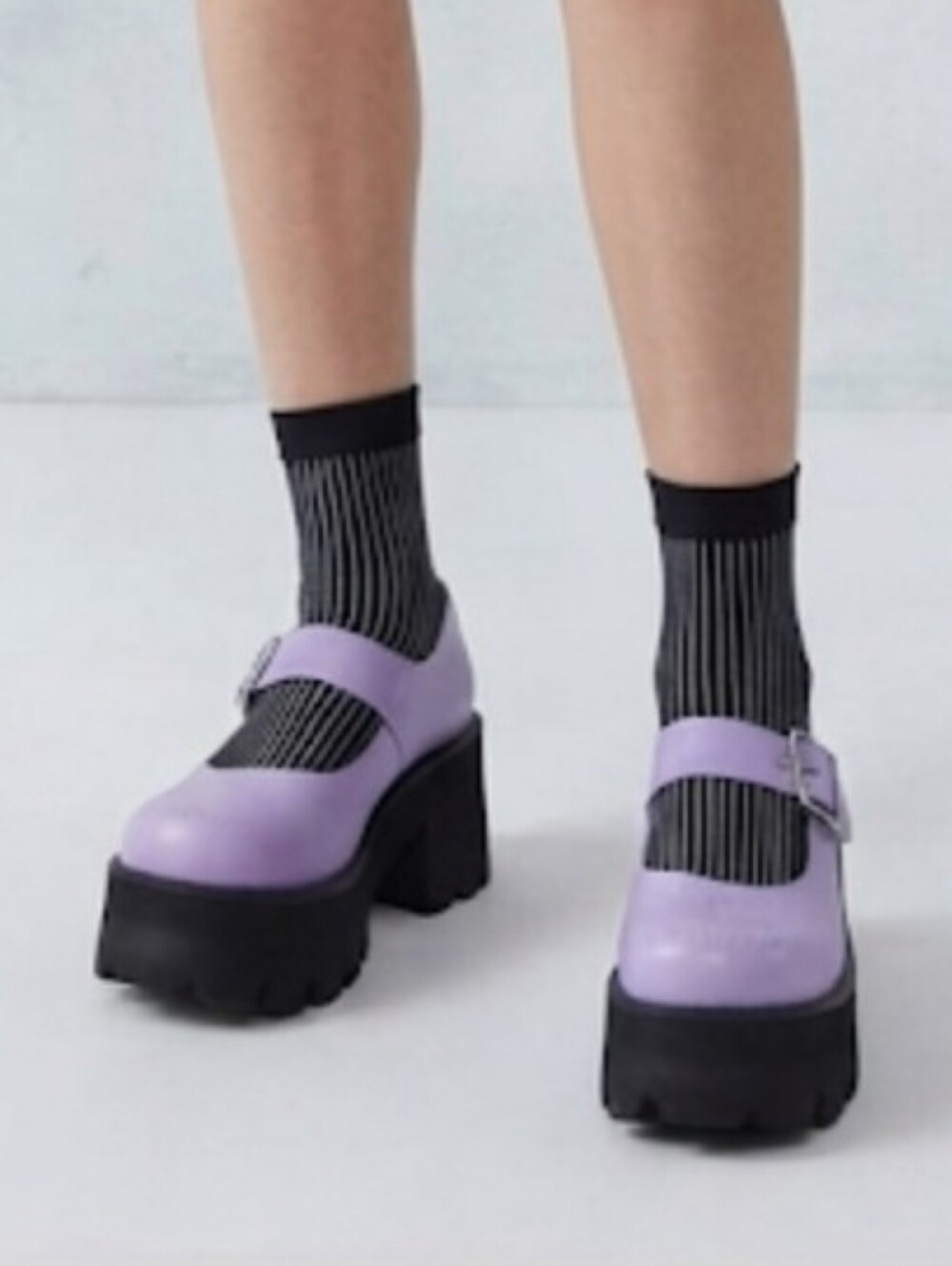 Vintage Trickz N' Treatz by Dolls Kill Tractor Platform Chunky Y2K shoes 11